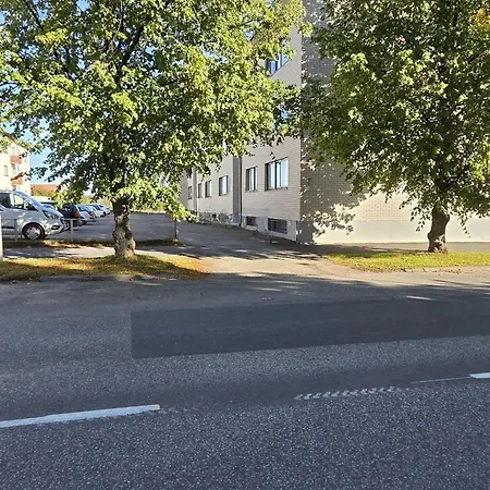 Wonderful,warm & Big In Center Apartment Kemi