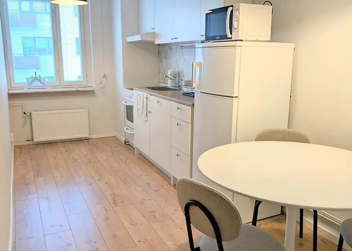 Wonderful,warm & Big In Center * Kemi