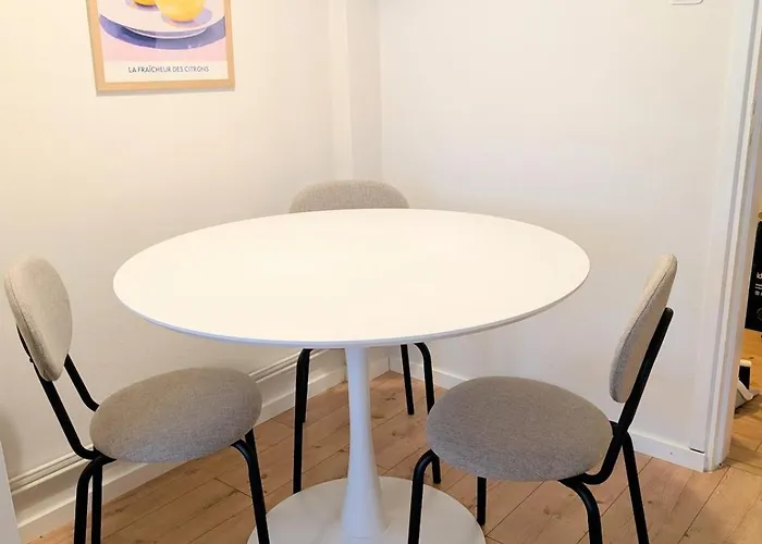 Wonderful,warm & Big In Center Apartment Kemi