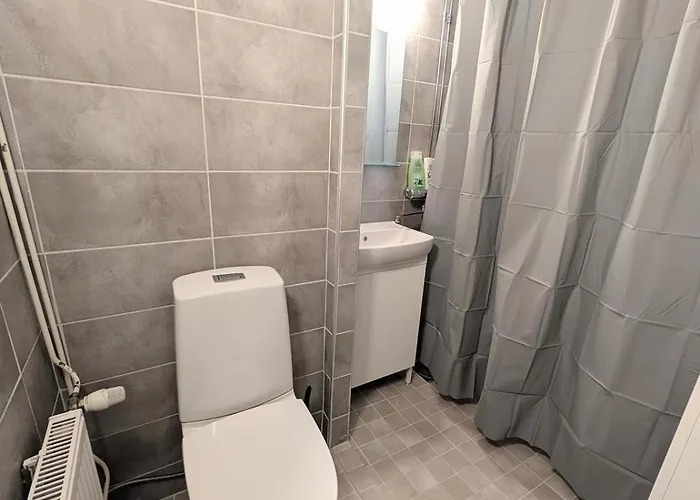 Wonderful,warm & Big In Center * Kemi